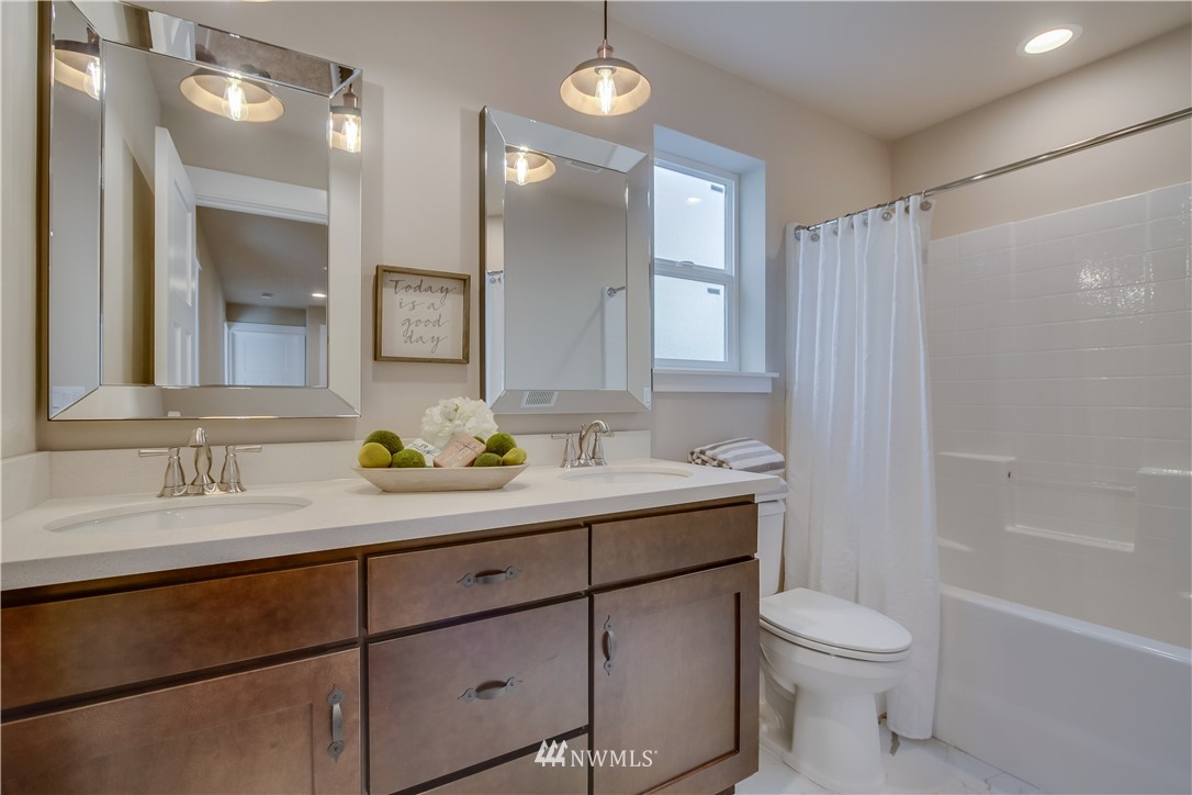 7102 Lower Ridge Road, Unit B Everett, WA 98203 - Photo 16 of 19