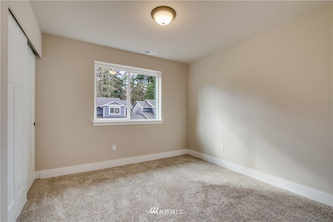 7102 Lower Ridge Road, Unit B Everett, WA 98203 - Photo 19 of 19