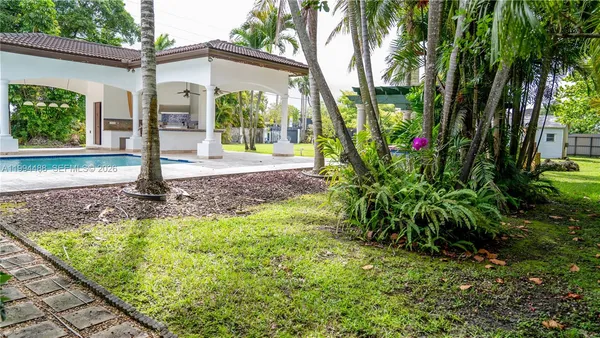 $2,699,000 | 6200 Southwest 97th Avenue, Miami, FL 33173