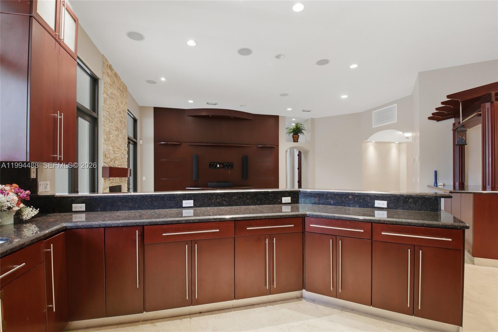 6200 Southwest 97th Avenue Miami, FL 33173 - Photo 12 of 48