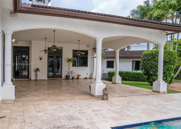 $2,699,000 | 6200 Southwest 97th Avenue, Miami, FL 33173