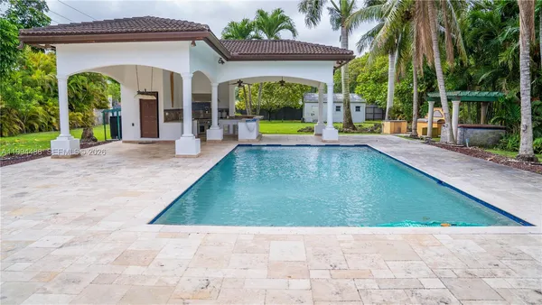 $2,699,000 | 6200 Southwest 97th Avenue, Miami, FL 33173