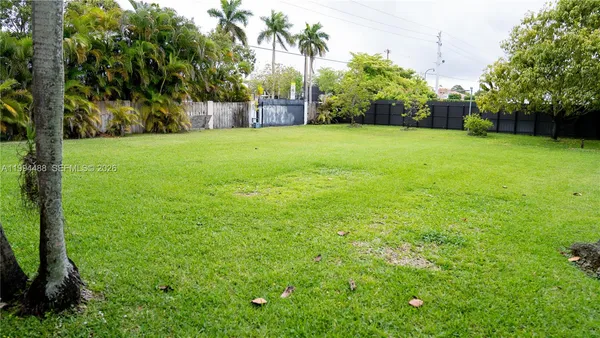 $2,699,000 | 6200 Southwest 97th Avenue, Miami, FL 33173