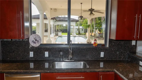 $2,699,000 | 6200 Southwest 97th Avenue, Miami, FL 33173