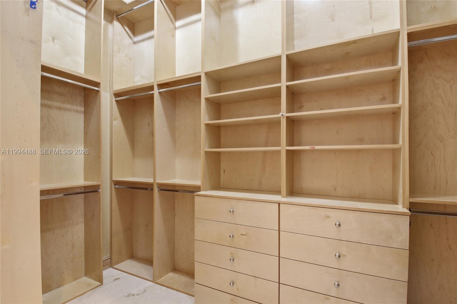 6200 Southwest 97th Avenue Miami, FL 33173 - Photo 31 of 48 walk in master closet