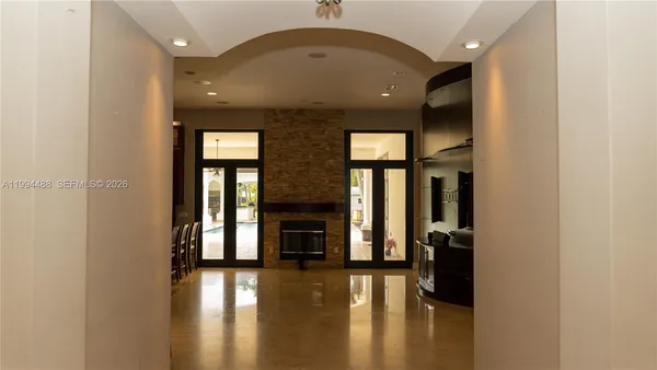 $2,699,000 | 6200 Southwest 97th Avenue, Miami, FL 33173