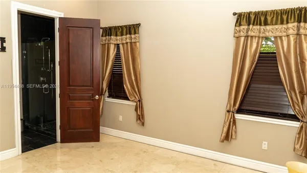 $2,699,000 | 6200 Southwest 97th Avenue, Miami, FL 33173