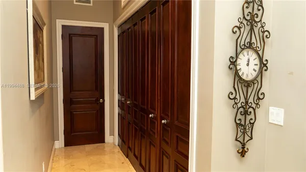 $2,699,000 | 6200 Southwest 97th Avenue, Miami, FL 33173