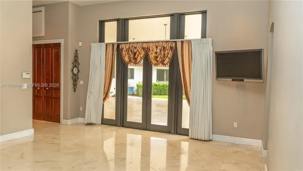 $2,699,000 | 6200 Southwest 97th Avenue, Miami, FL 33173