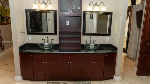 $2,699,000 | 6200 Southwest 97th Avenue, Miami, FL 33173