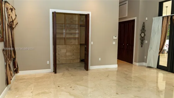 $2,699,000 | 6200 Southwest 97th Avenue, Miami, FL 33173