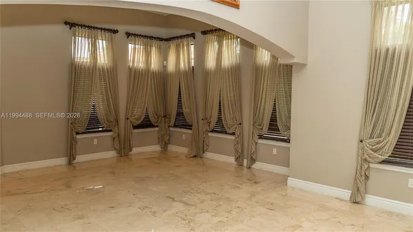 $2,699,000 | 6200 Southwest 97th Avenue, Miami, FL 33173