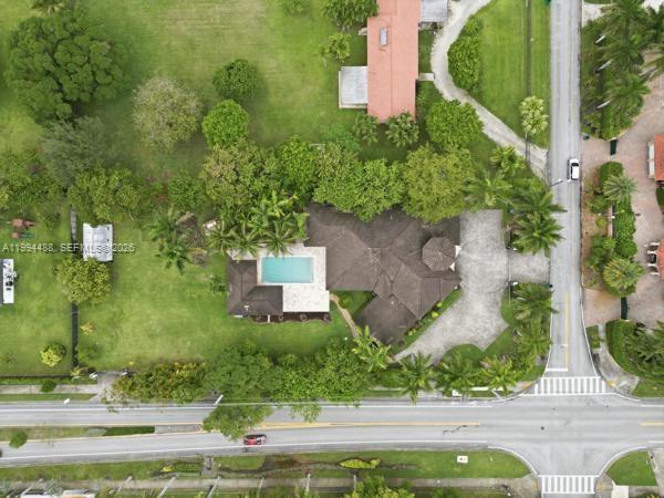 6200 Southwest 97th Avenue Miami, FL 33173 - Photo 7 of 48