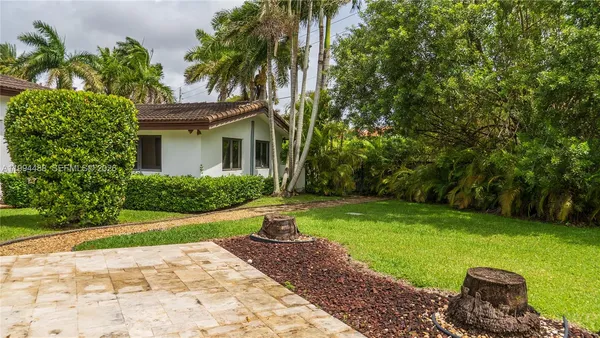 $2,699,000 | 6200 Southwest 97th Avenue, Miami, FL 33173