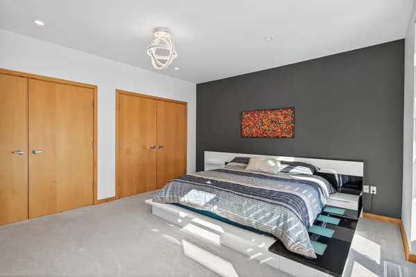 $634,900 | 3104 West Lake Street, Unit 405, Minneapolis, MN 55416