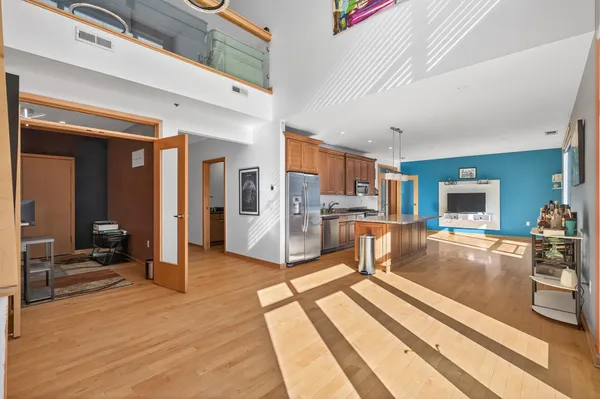 $634,900 | 3104 West Lake Street, Unit 405, Minneapolis, MN 55416