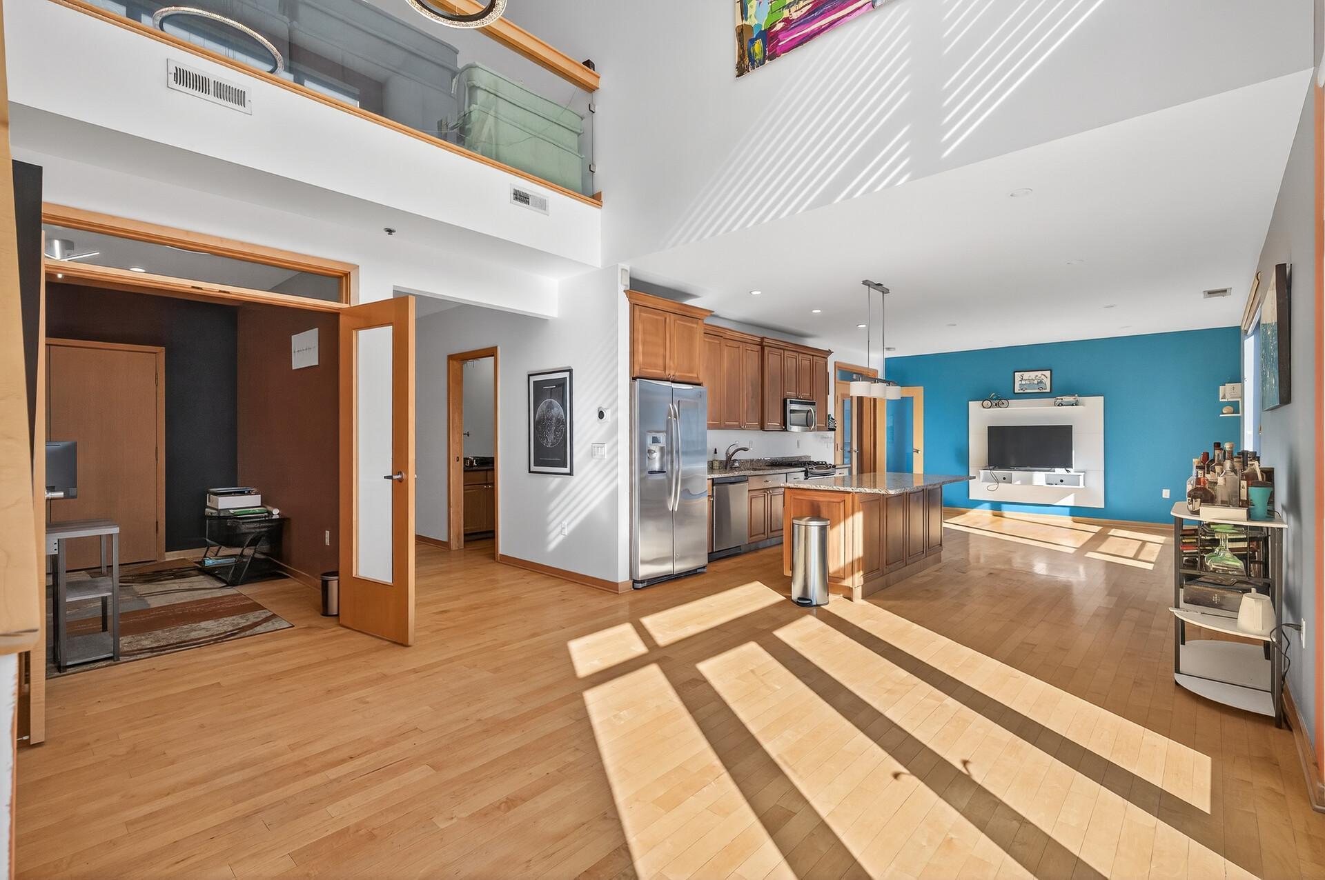 3104 West Lake Street, Unit 405 Minneapolis, MN 55416 - Photo 3 of 35