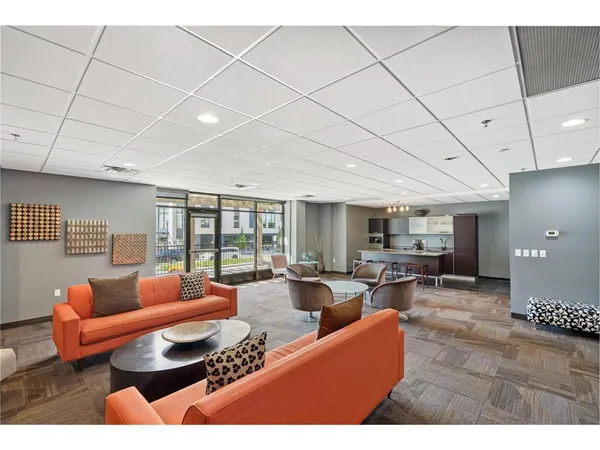 $634,900 | 3104 West Lake Street, Unit 405, Minneapolis, MN 55416