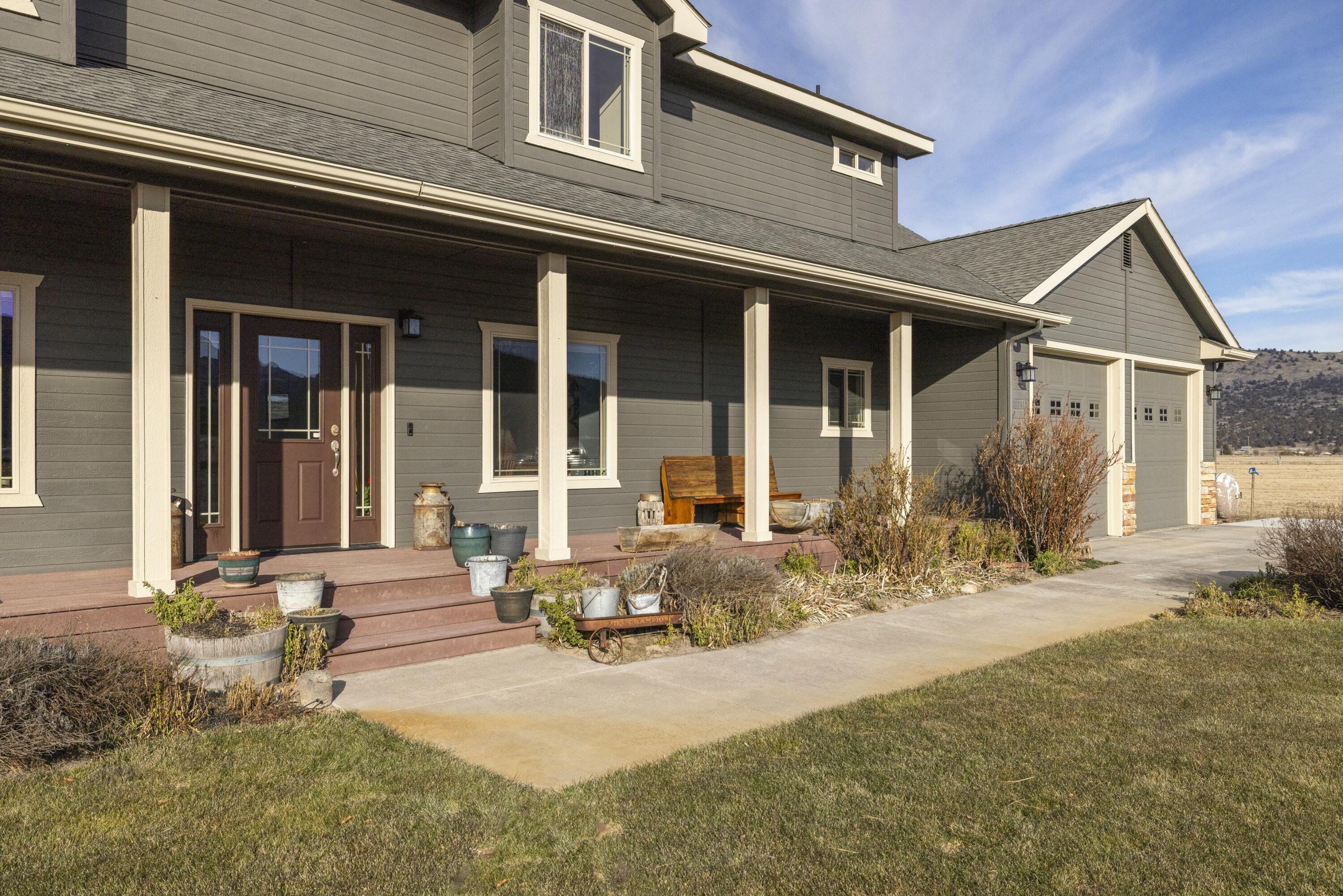 11251 Crystal Springs Road Klamath Falls, OR 97603 - Photo 42 of 64 front