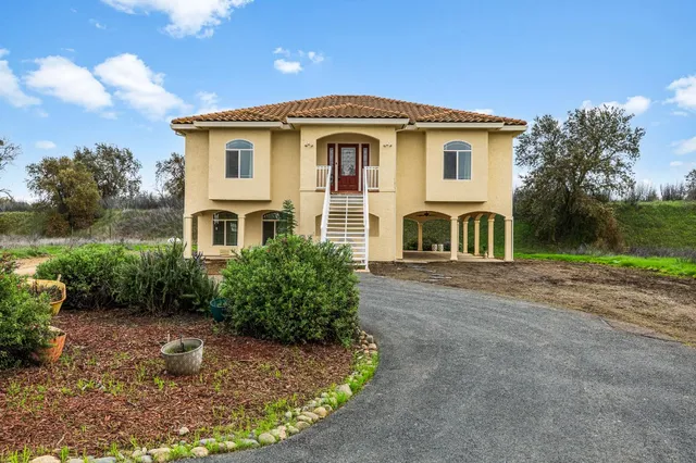 $599,000 | 1150 Hood Franklin Road, Courtland, CA 95615