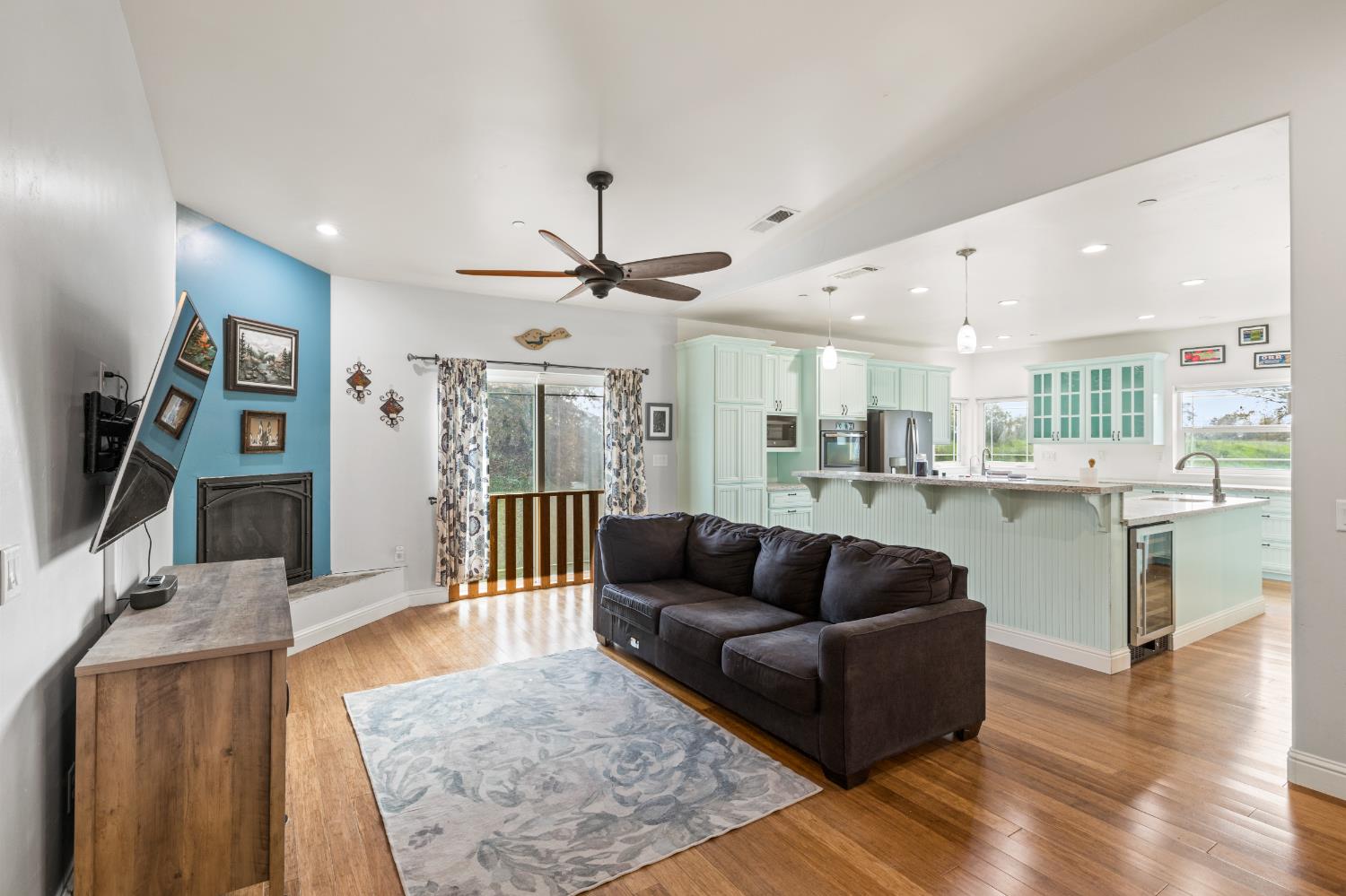 1150 Hood Franklin Road Courtland, CA 95615 - Photo 5 of 35