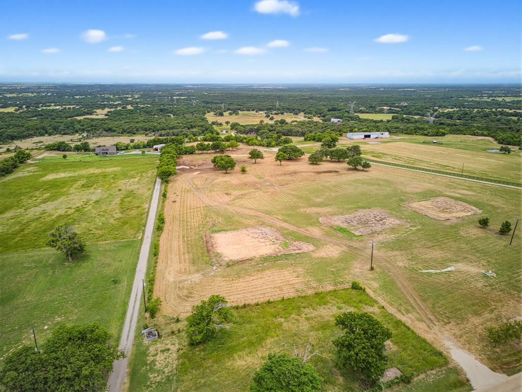 2695 Old Decatur Road Alvord, TX 76225 - Photo 5 of 17