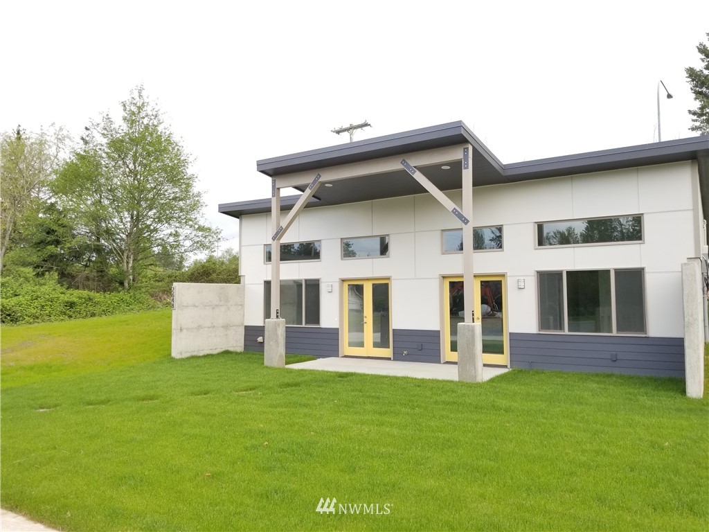 2648 McLeod Road Bellingham, WA 98225 - Photo 1 of 17 Gallery Image 1