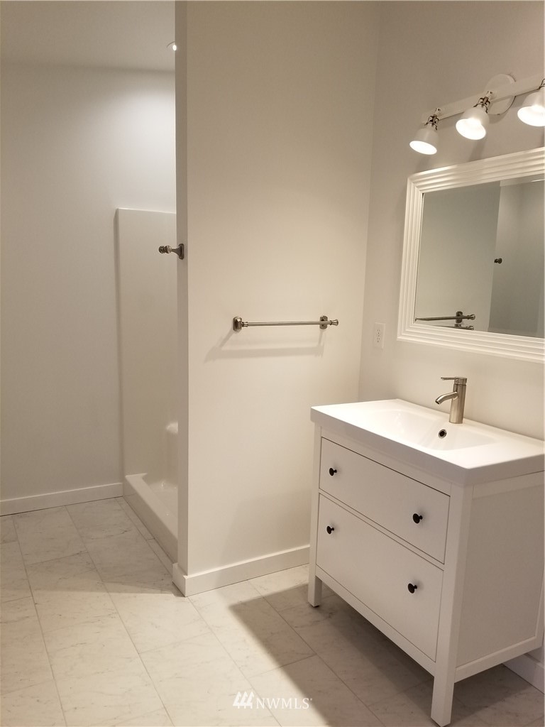 2648 McLeod Road Bellingham, WA 98225 - Photo 14 of 17 Gallery Image 14