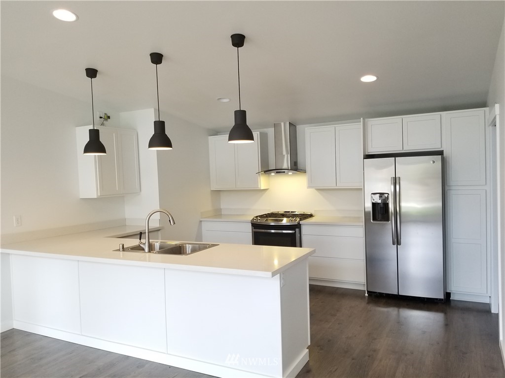 2648 McLeod Road Bellingham, WA 98225 - Photo 4 of 17 Gallery Image 4