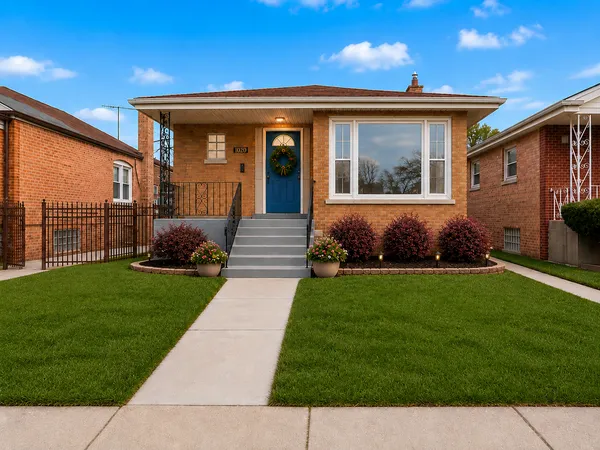 $276,000 | 12321 South Green Street, Calumet Park, IL 60827