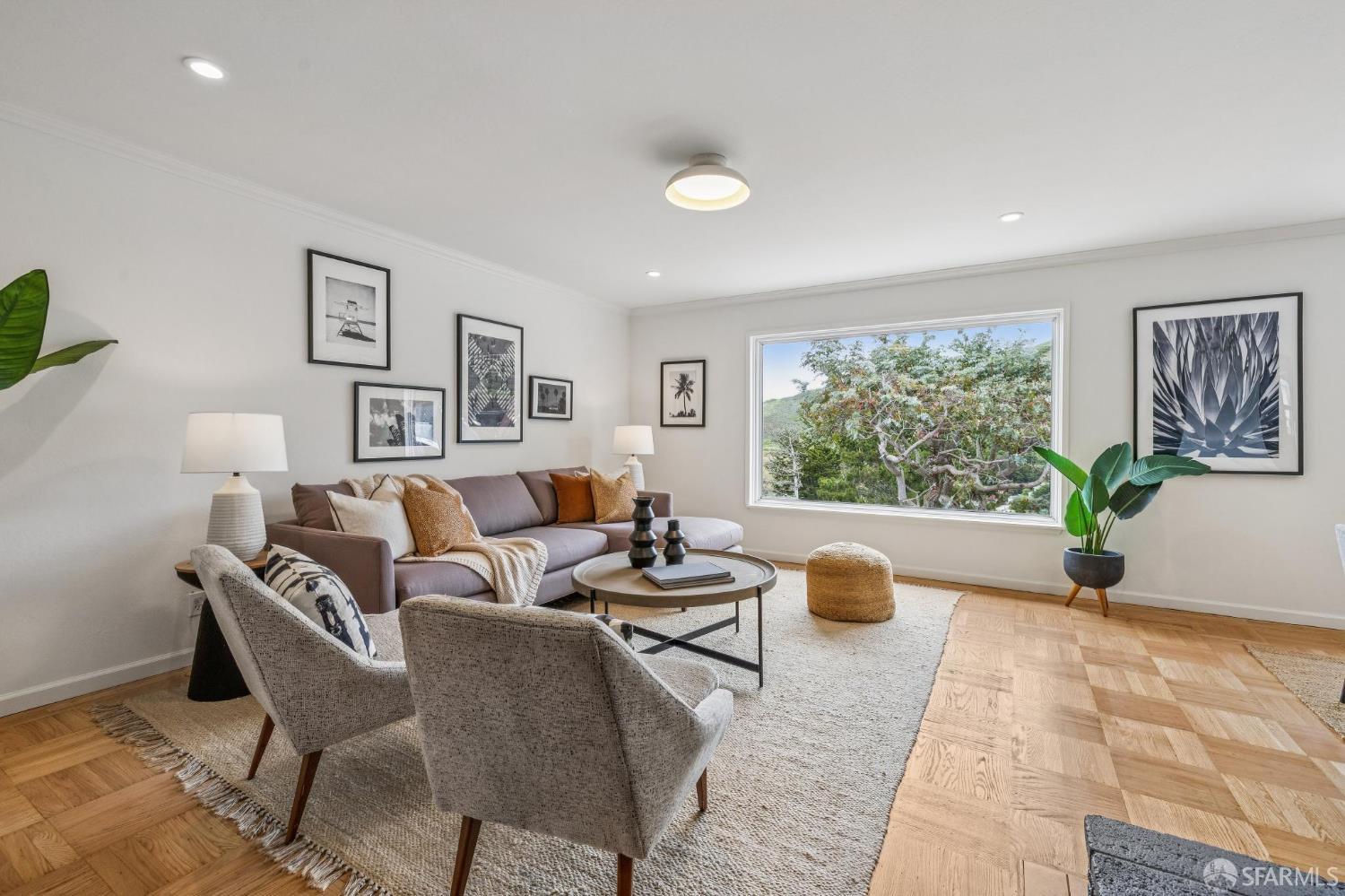 545 Talbot Avenue Pacifica, CA 94044 - Photo 23 of 87 a living room with furniture and a potted plant