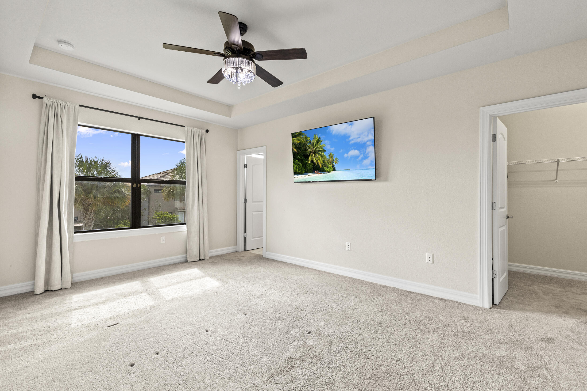 4828 Chantilly Rd Lake Lake Worth, FL 33467 - Photo 11 of 32 4828 Chantilly Road