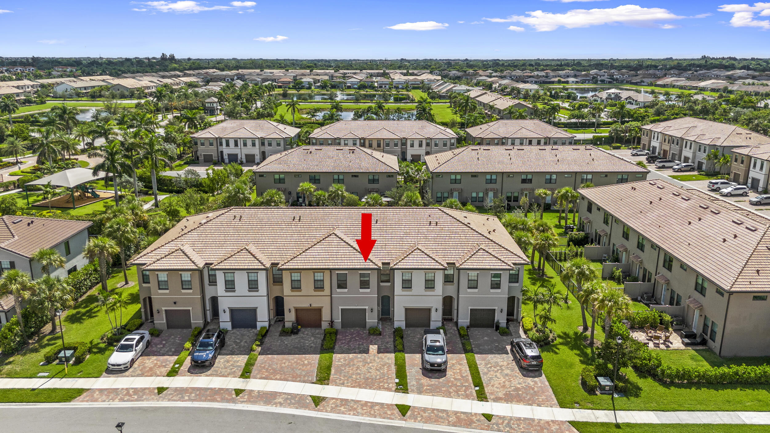 4828 Chantilly Rd Lake Lake Worth, FL 33467 - Photo 2 of 32 4828 Chantilly Road