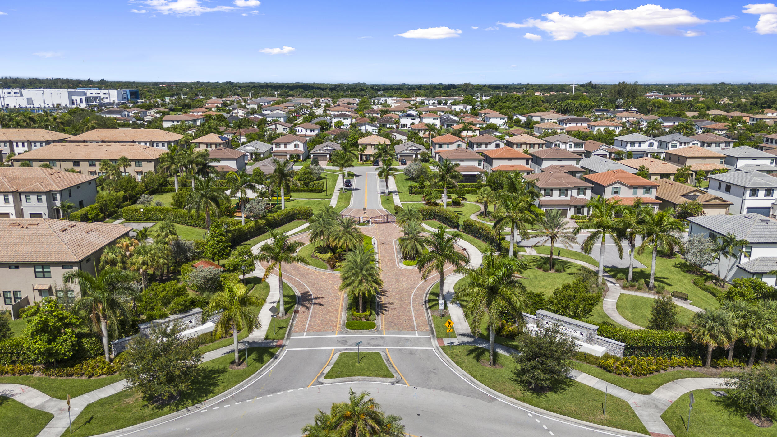 4828 Chantilly Rd Lake Lake Worth, FL 33467 - Photo 21 of 32 4828 Chantilly Road
