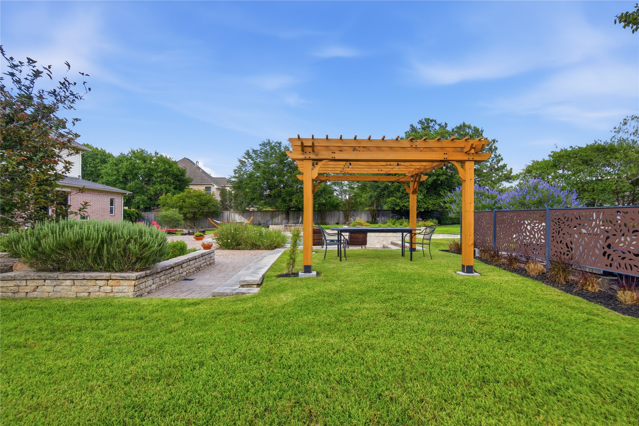 15 White Meadow Court Spring, TX 77379 - Photo 19 of 43