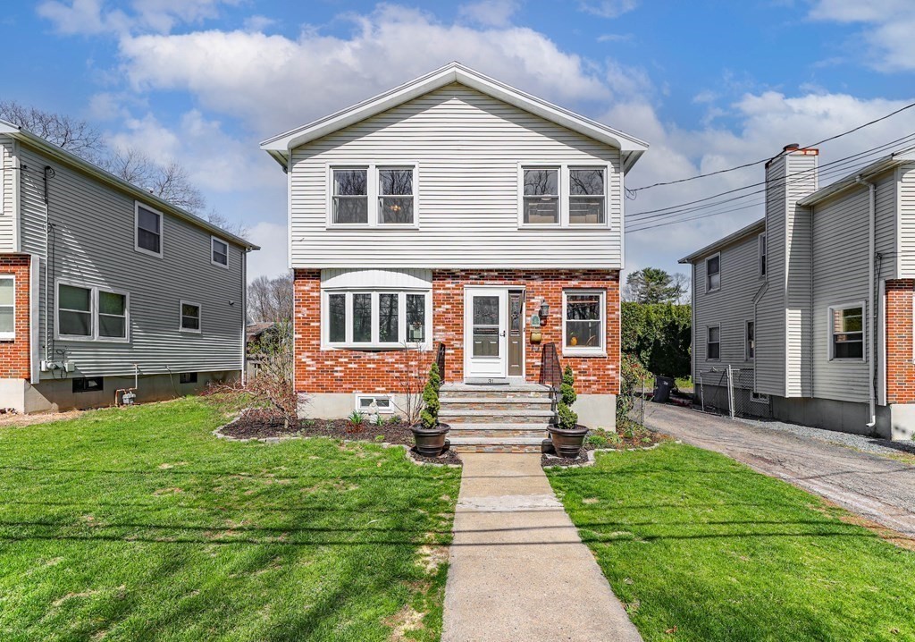 31 Pinecliff Road Boston, MA 02132 - Photo 1 of 34 Gallery Image 1