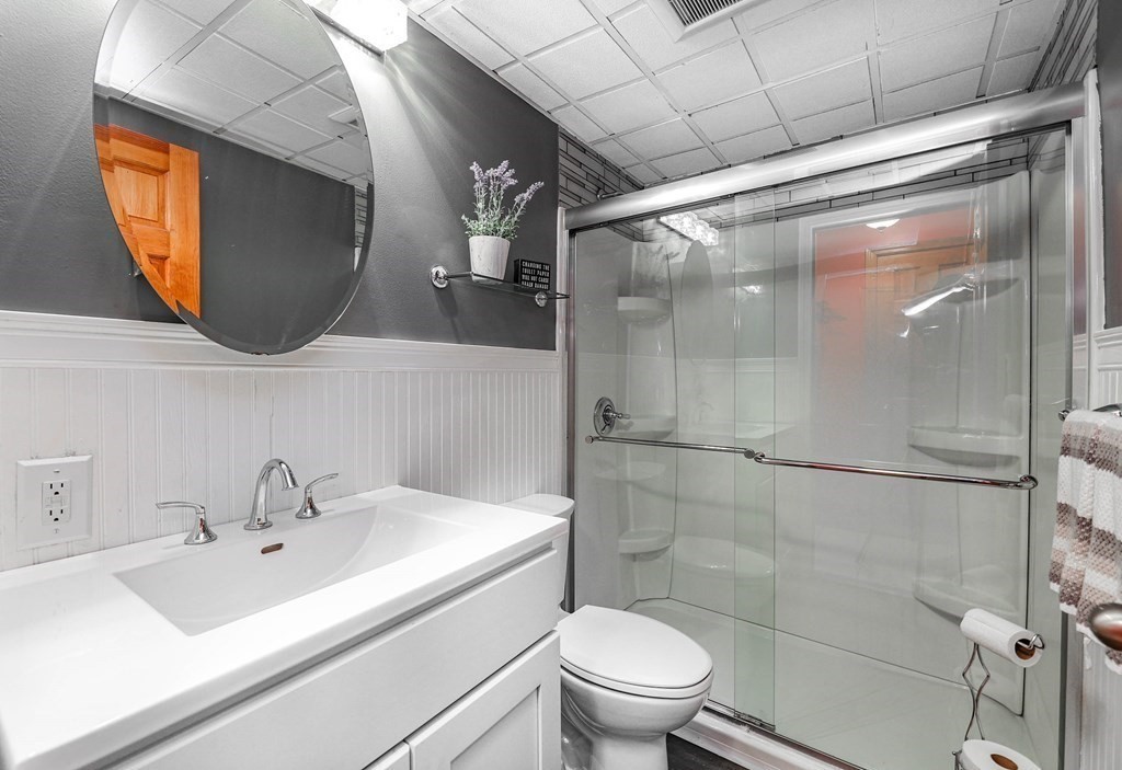 31 Pinecliff Road Boston, MA 02132 - Photo 13 of 34 Gallery Image 13