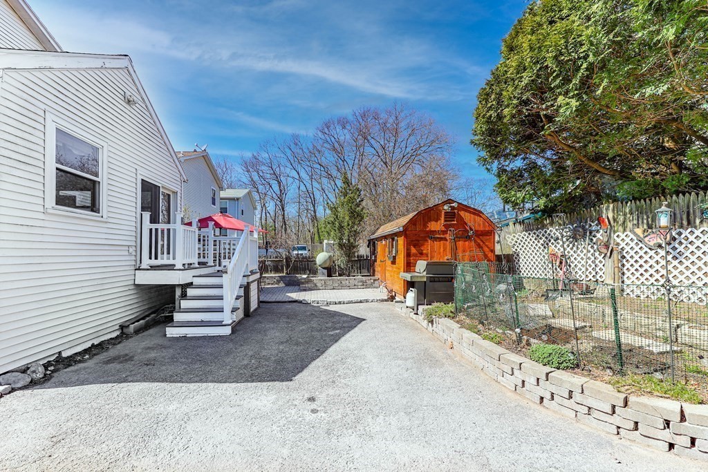 31 Pinecliff Road Boston, MA 02132 - Photo 33 of 34 Gallery Image 33