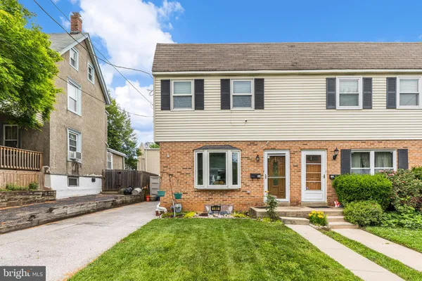 $269,900 | 159 St Charles Street, Drexel Hill, PA 19026