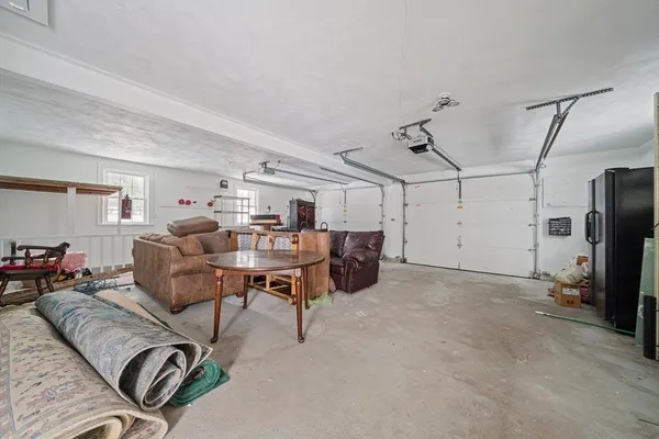 $1,249,000 | 8 Conway Lane, Foxboro, MA 02035