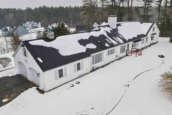 $1,249,000 | 8 Conway Lane, Foxboro, MA 02035