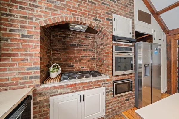 $1,249,000 | 8 Conway Lane, Foxboro, MA 02035