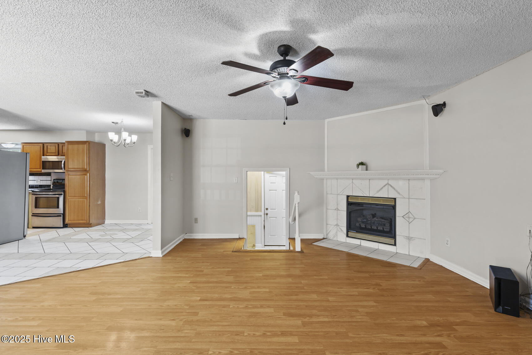 212 Country Road Jacksonville, NC 28546 - Photo 7 of 28 country-6
