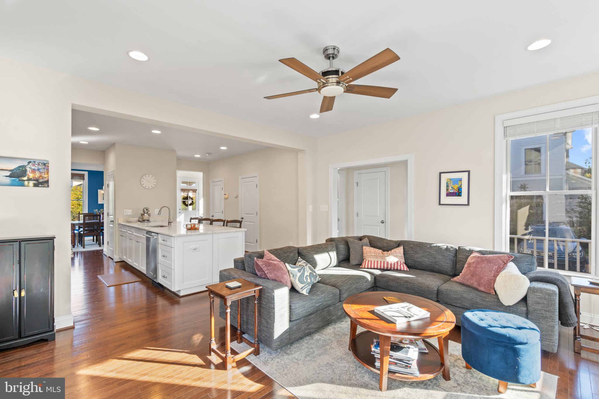 117 Vinehaven Way Herndon, VA 20170 - Photo 13 of 54