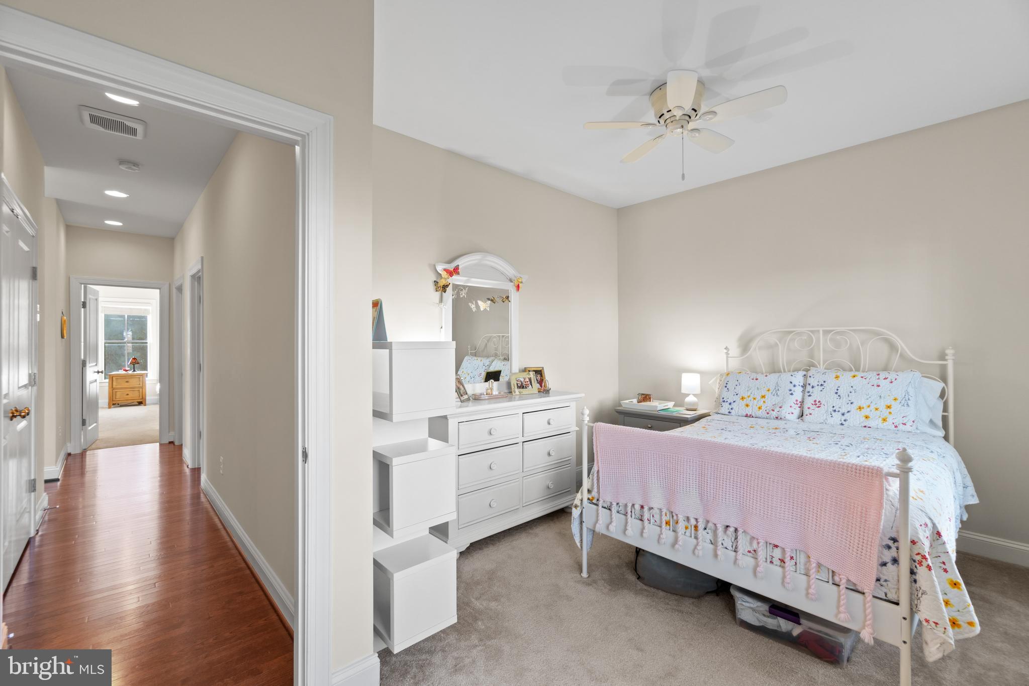 117 Vinehaven Way Herndon, VA 20170 - Photo 22 of 54