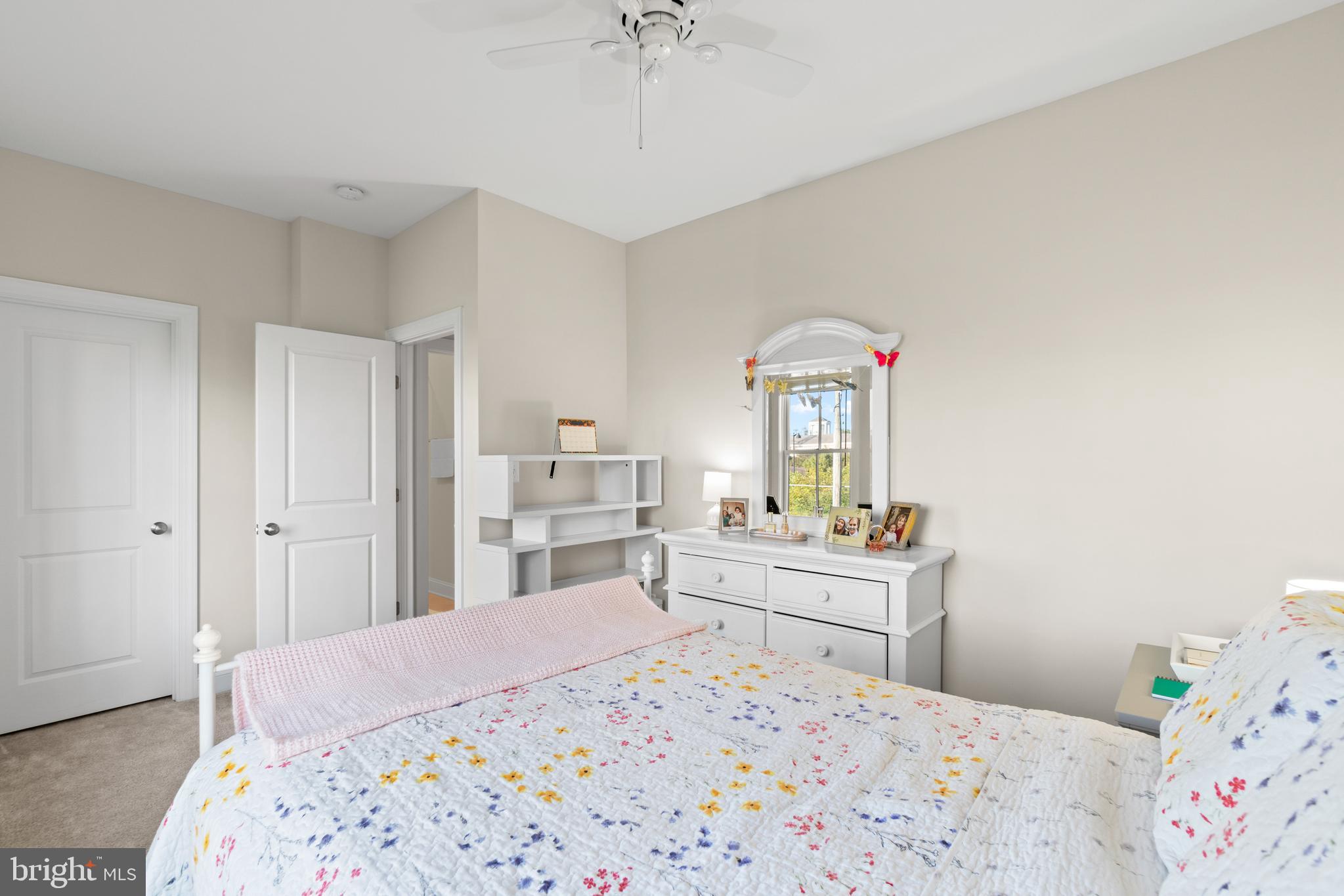 117 Vinehaven Way Herndon, VA 20170 - Photo 23 of 54