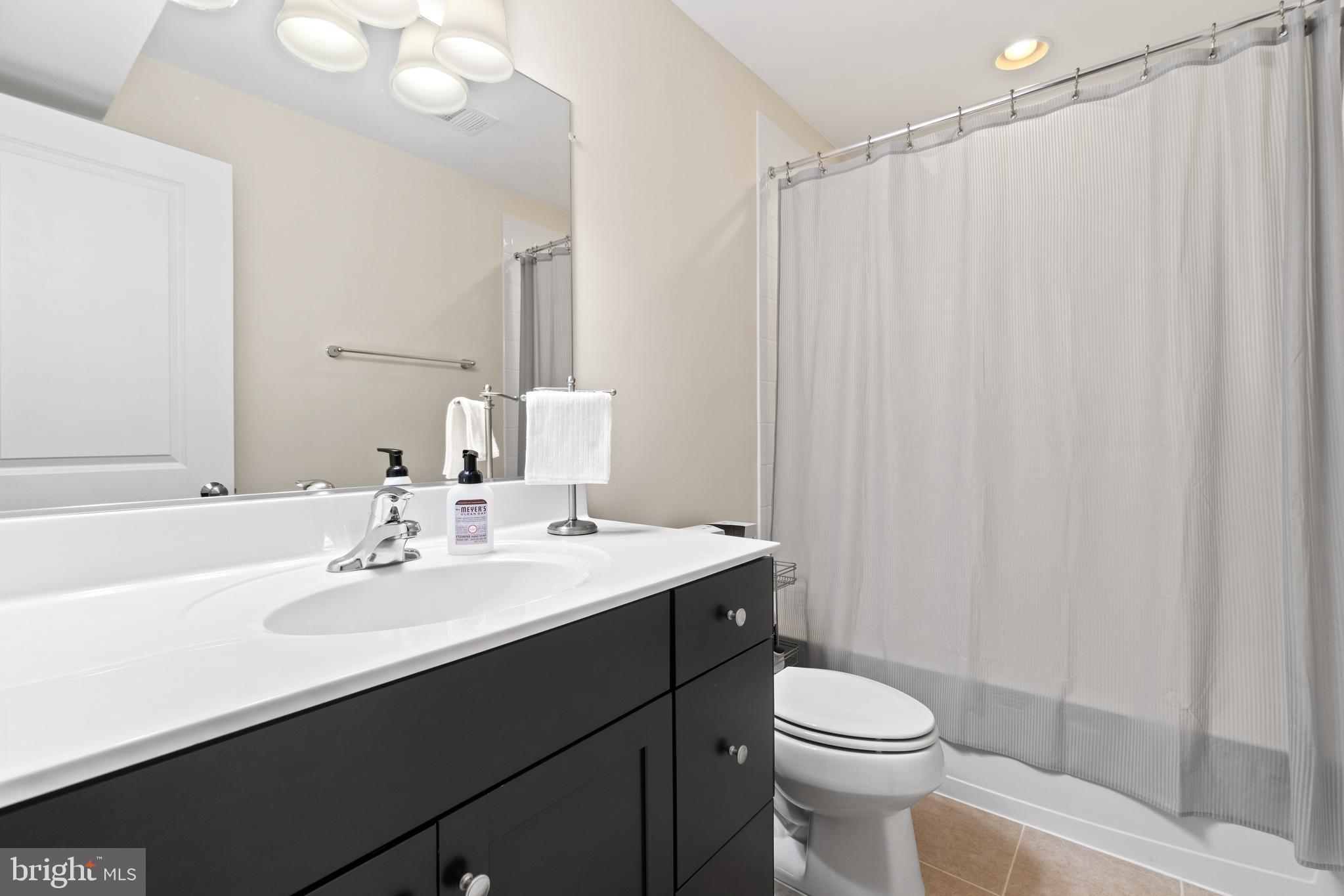 117 Vinehaven Way Herndon, VA 20170 - Photo 32 of 54