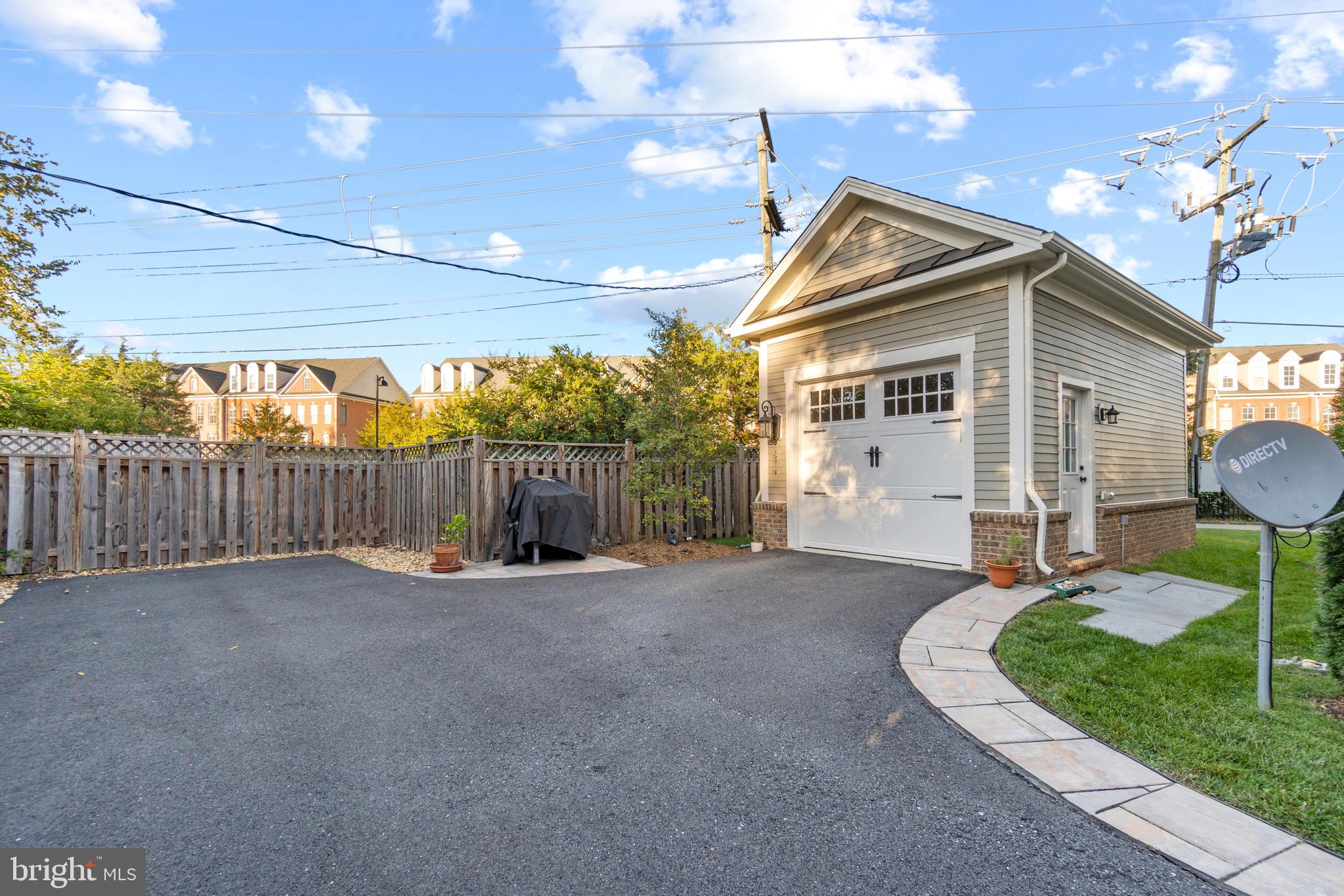 117 Vinehaven Way Herndon, VA 20170 - Photo 35 of 54