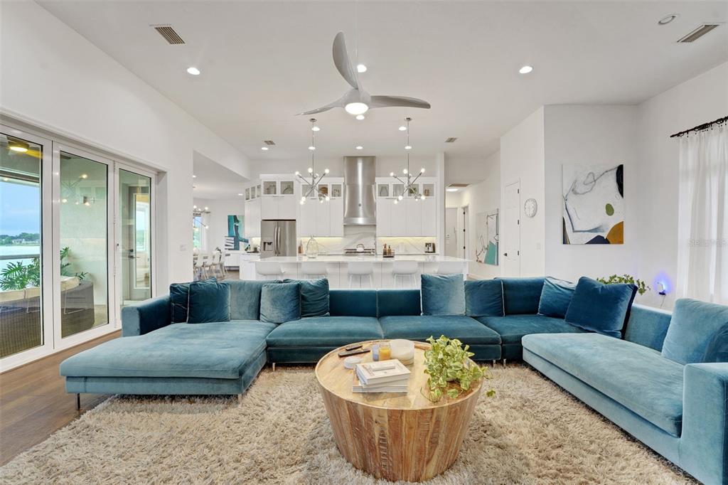 5911 Old Berkley Road Auburndale, FL 33823 - Photo 14 of 91 a living room with furniture and a large window