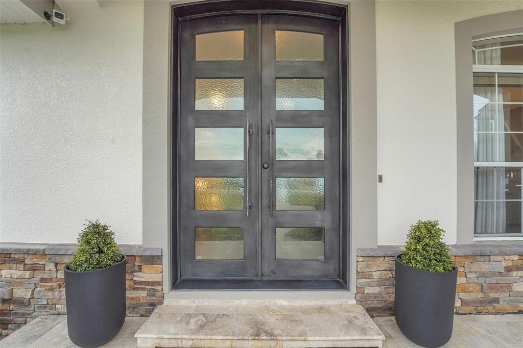 5911 Old Berkley Road Auburndale, FL 33823 - Photo 7 of 91 a view of an entryway of the house